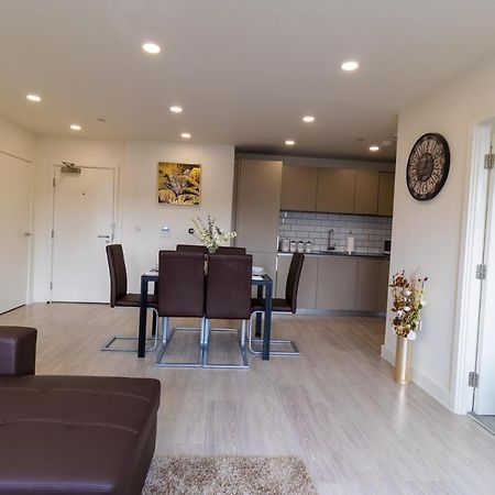 Virexxa Bedford Centre - Executive Suite - 2Bed Flat With Free Parking & Gym Zewnętrze zdjęcie
